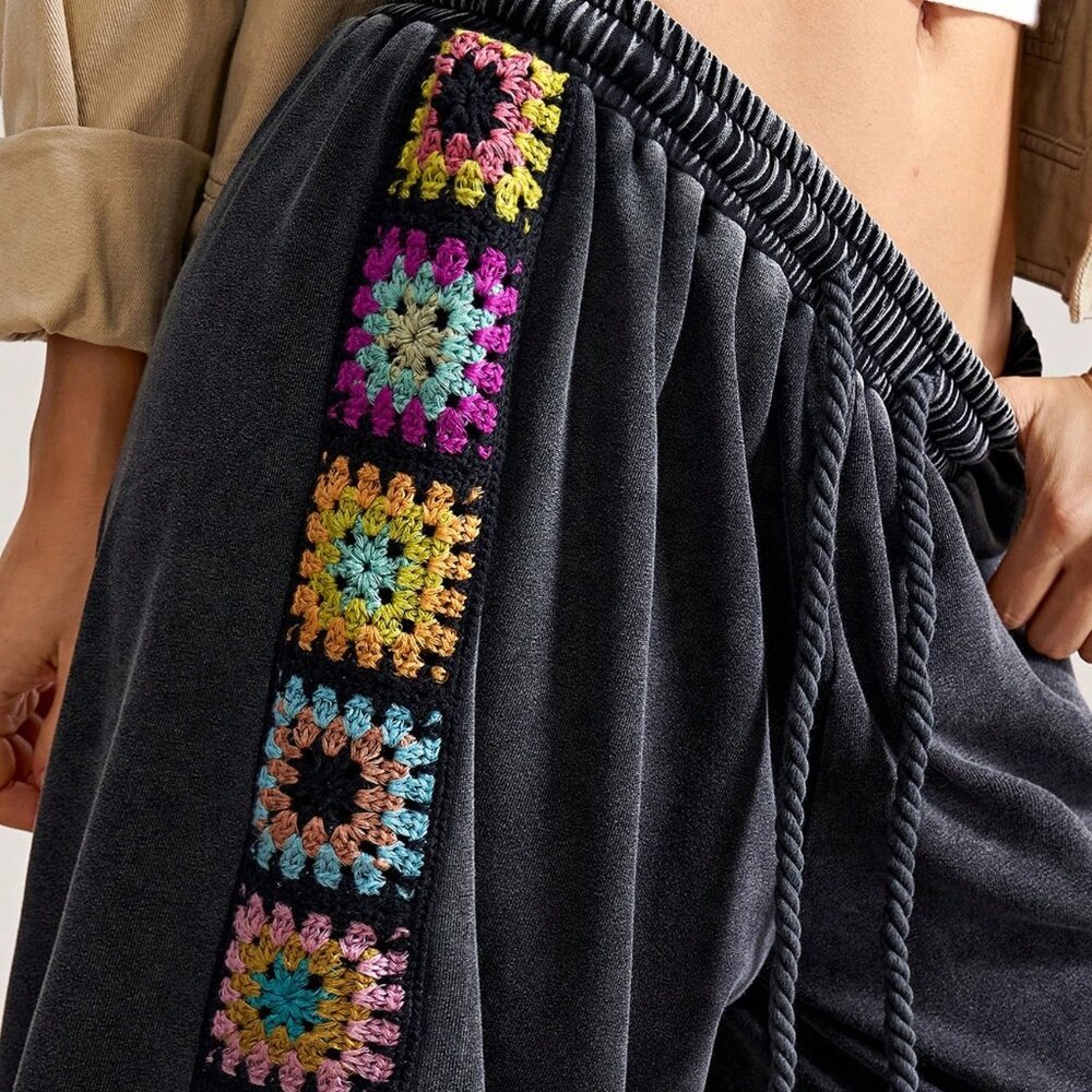 Black Casual Women's Wide Leg Crochet Patchwork Knit Pants - Picture 3 of 8